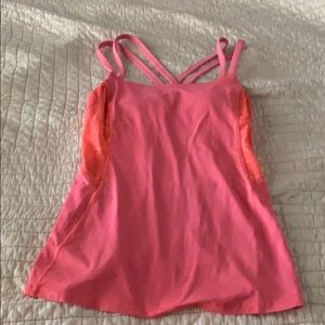 Lululemon top